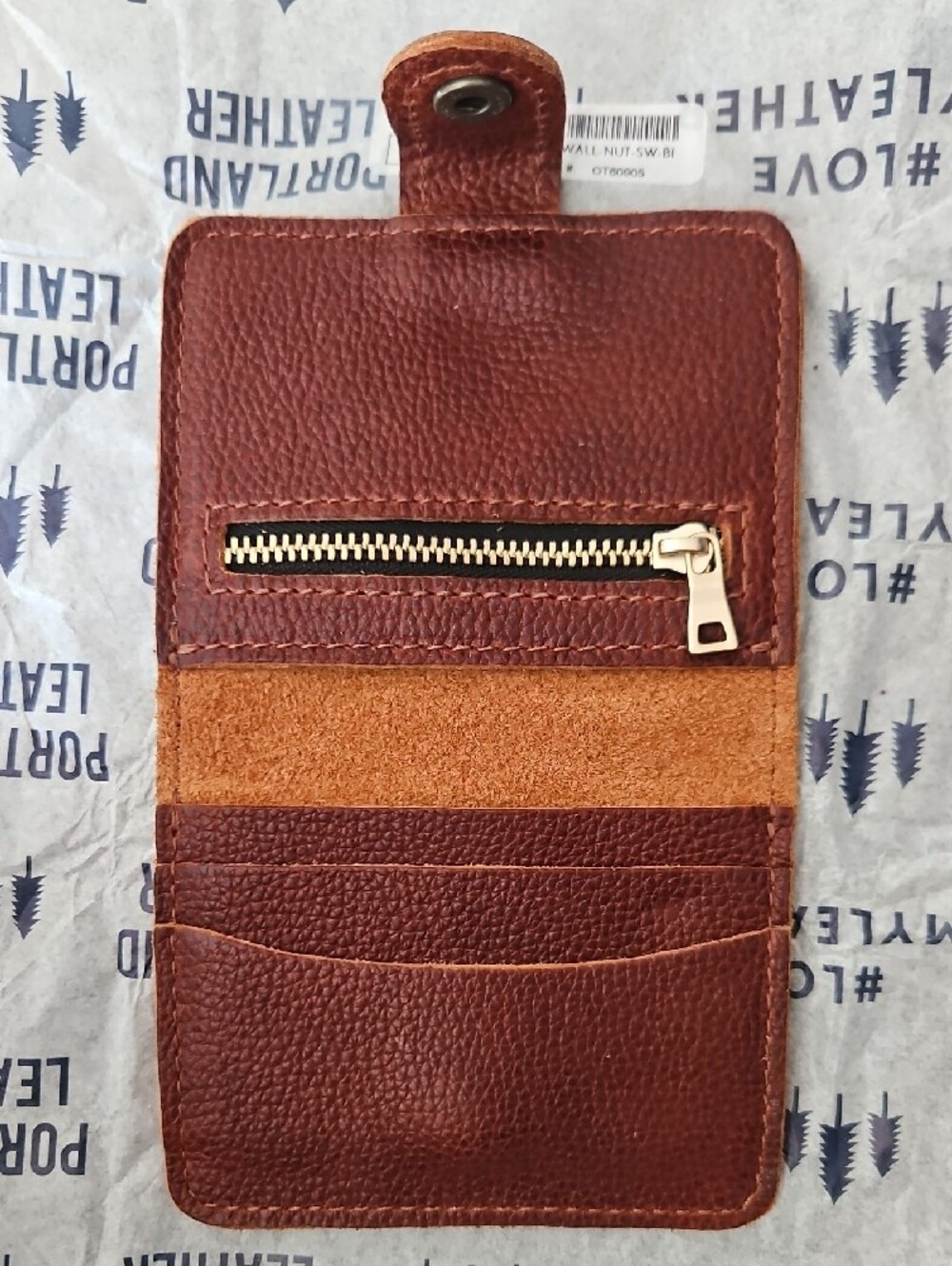 Portland Leather Goods Mini Bifold Wallet Nutmeg Brown NEW - Picture 3 of 6